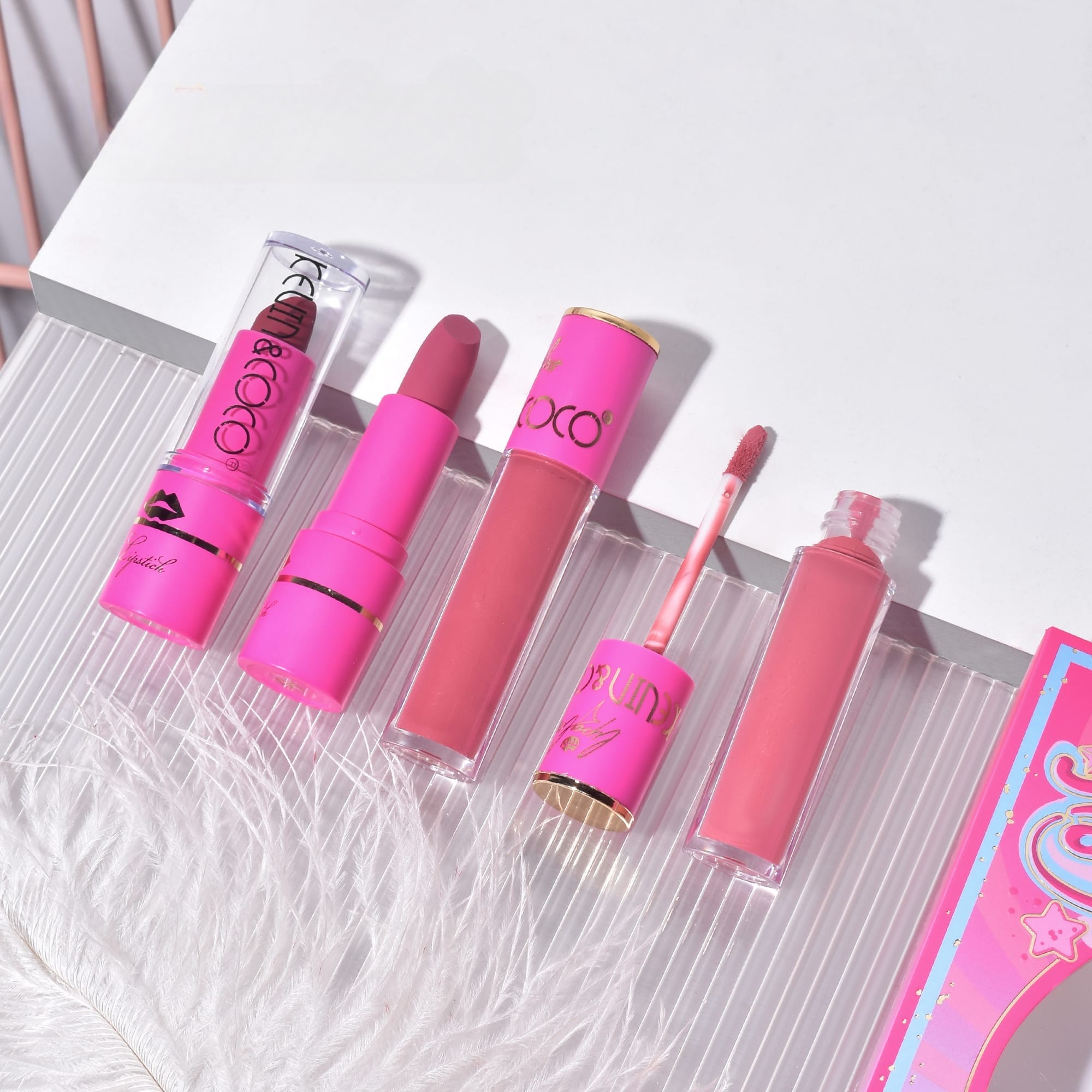 Set 6 Produse de Machiaj, KEVIN &amp; COCO, Pink Bear, 16.2 x 16 x 2.5 cm [4]