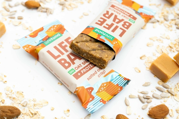 Baton proteic de ovăz cu caramel sărat bio 40g Lifebar [3]