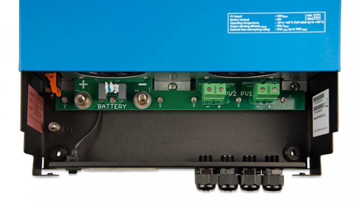 Victron Energy SmartSolar MPPT RS 450/100-MC4 [4]