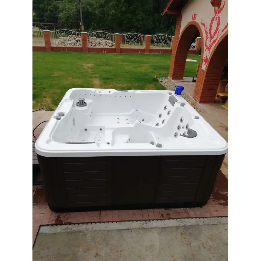 Jacuzzi exterior 313A Gecko, alb, 5 persoane, acril antibacterian, mască gri [2]