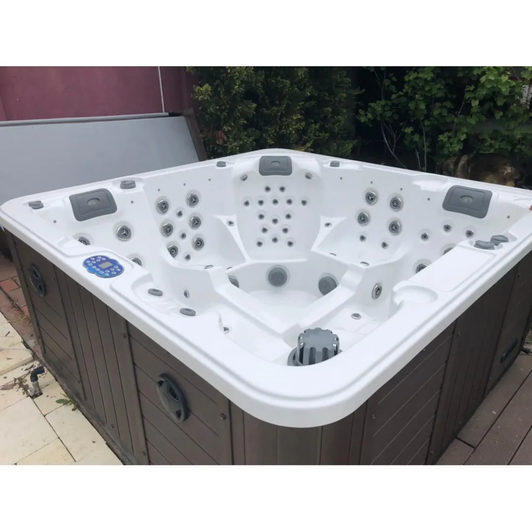 Jacuzzi exterior 313A Gecko, alb, 5 persoane, acril antibacterian, mască gri [16]