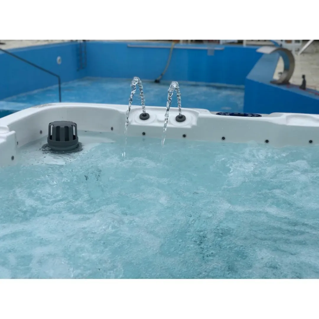 Jacuzzi exterior 313A Gecko, alb, 5 persoane, acril antibacterian, mască gri [10]