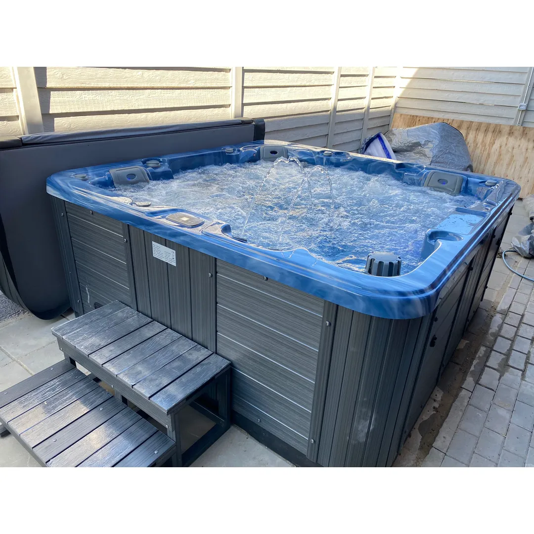 Jacuzzi exterior 313A Gecko, Albastru Marin, 5 persoane, acril antibacterian, masca gri [3]