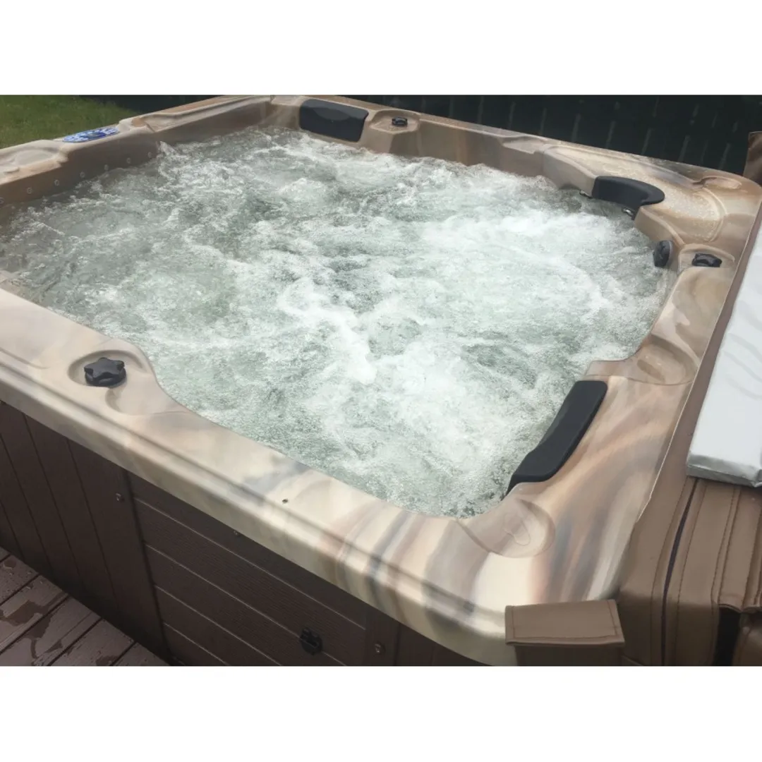 Jacuzzi exterior 313A Gecko, Cappucino, 5 persoane, acril antibacterian [11]