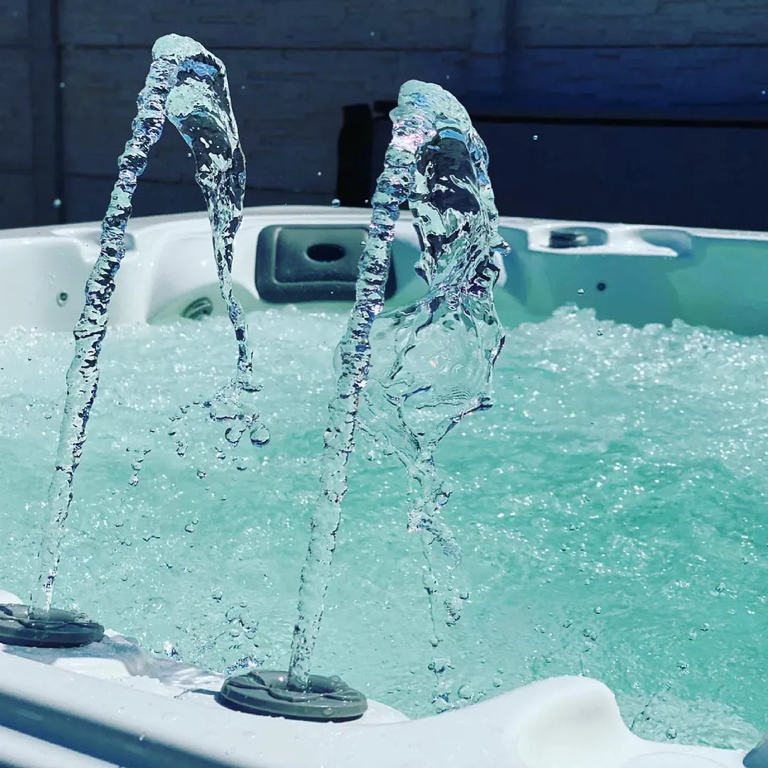 Jacuzzi exterior 319 Gecko, Alb perlat, 6 persoane, acril antibacterian,mască gri [17]