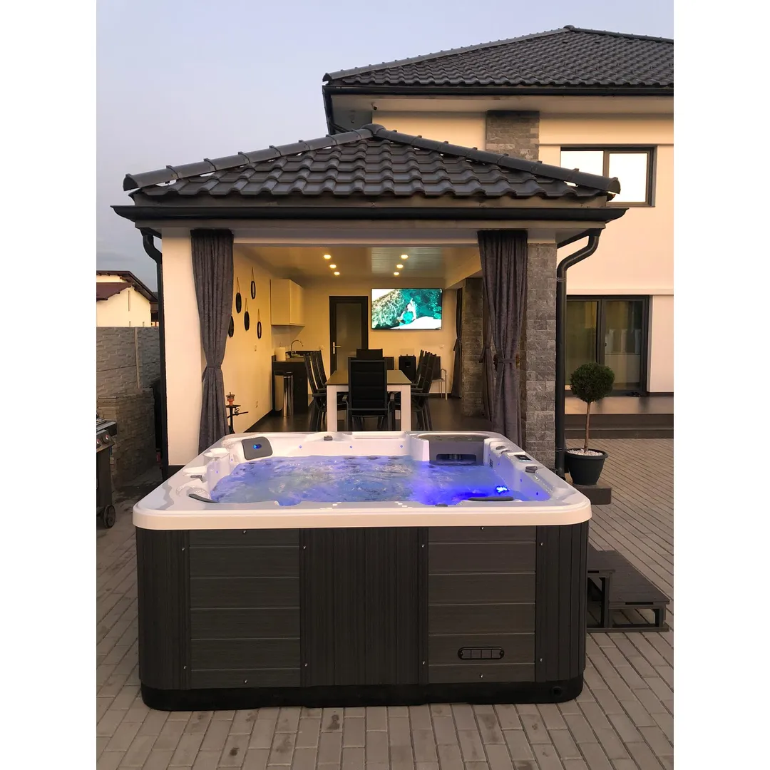 Jacuzzi exterior 319 Gecko, Alb perlat, 6 persoane, acril antibacterian,mască gri [16]