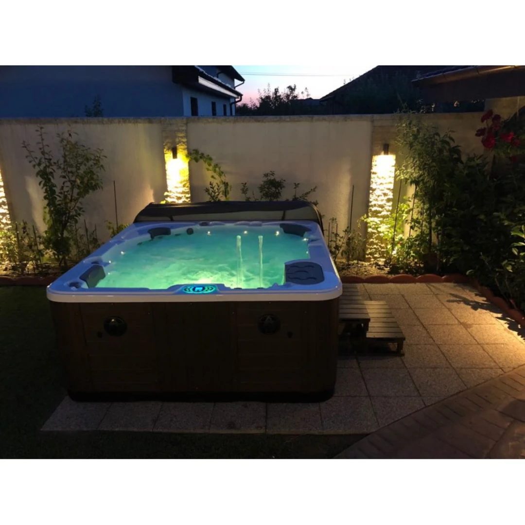 Jacuzzi exterior 319A Gecko, Alb, 6 persoane, acril antibacterian, mască maro [4]