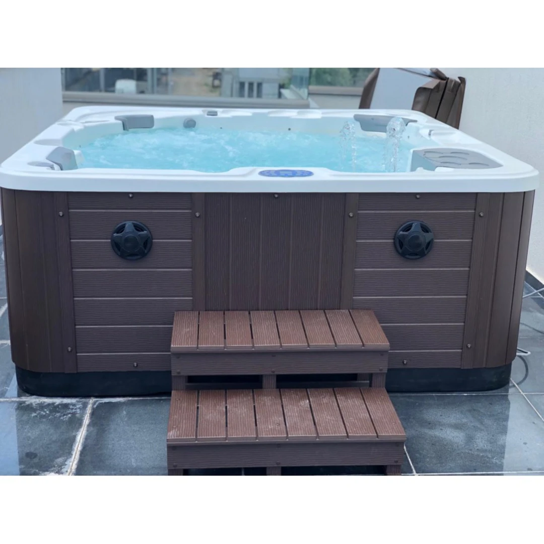 Jacuzzi exterior 319A Gecko, Alb, 6 persoane, acril antibacterian, mască maro [2]