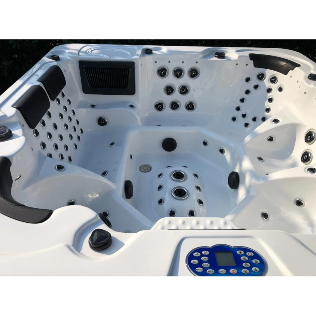 Jacuzzi exterior 329 Gecko, Alb, 7 persoane, acril antibacterian [3]