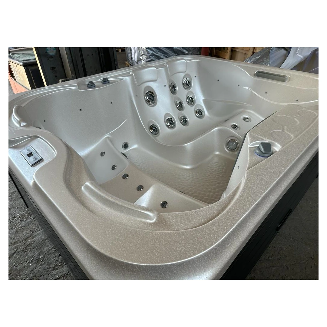 Jacuzzi exterior 355 Gecko, Alb Perlat, 4 persoane, acril antibacterian [2]