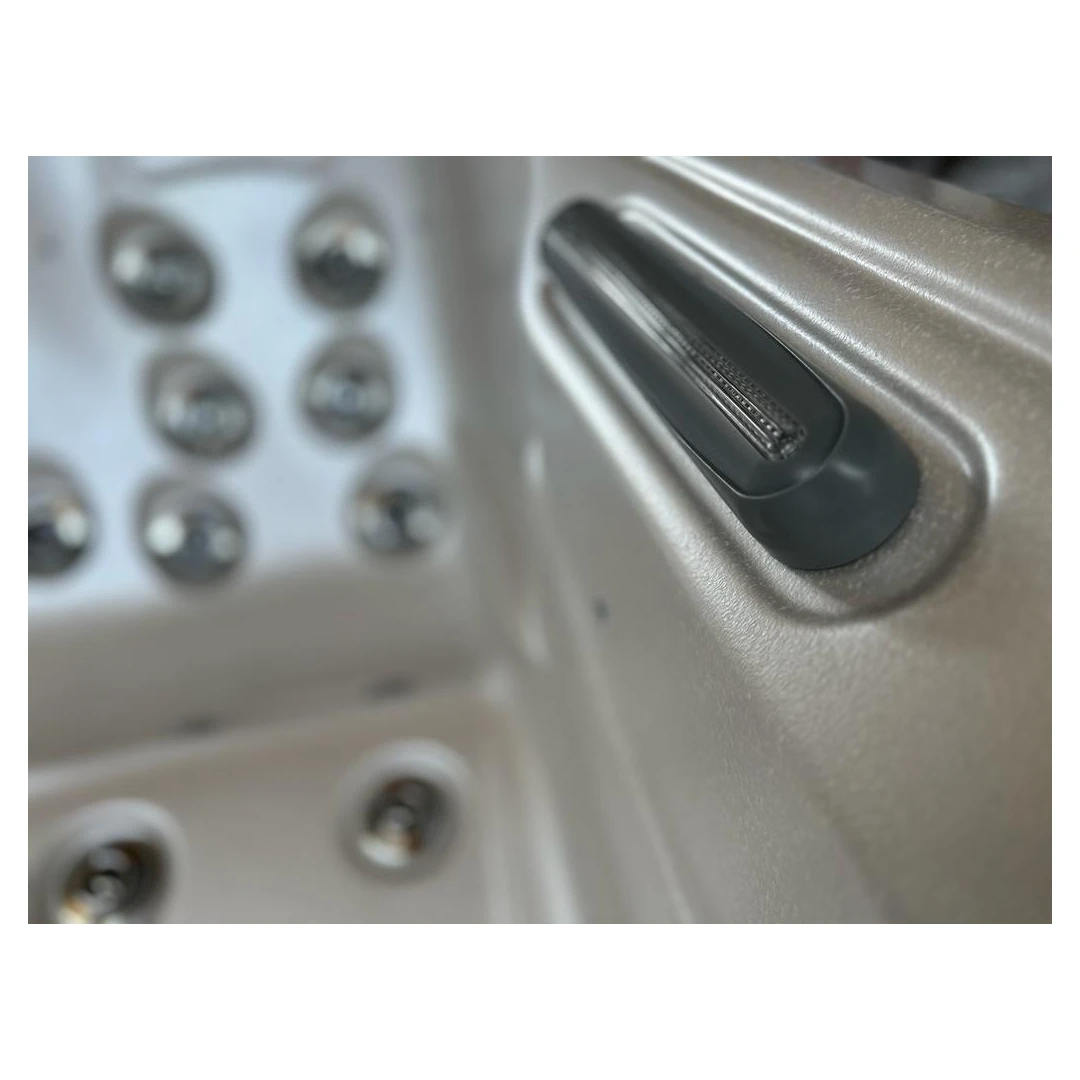 Jacuzzi exterior 355 Gecko, Alb Perlat, 4 persoane, acril antibacterian [7]