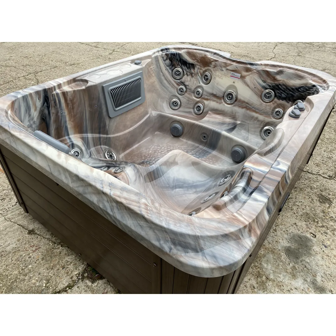 Jacuzzi exterior 355 Gecko, Sahara, 4 persoane, acril antibacterian [4]