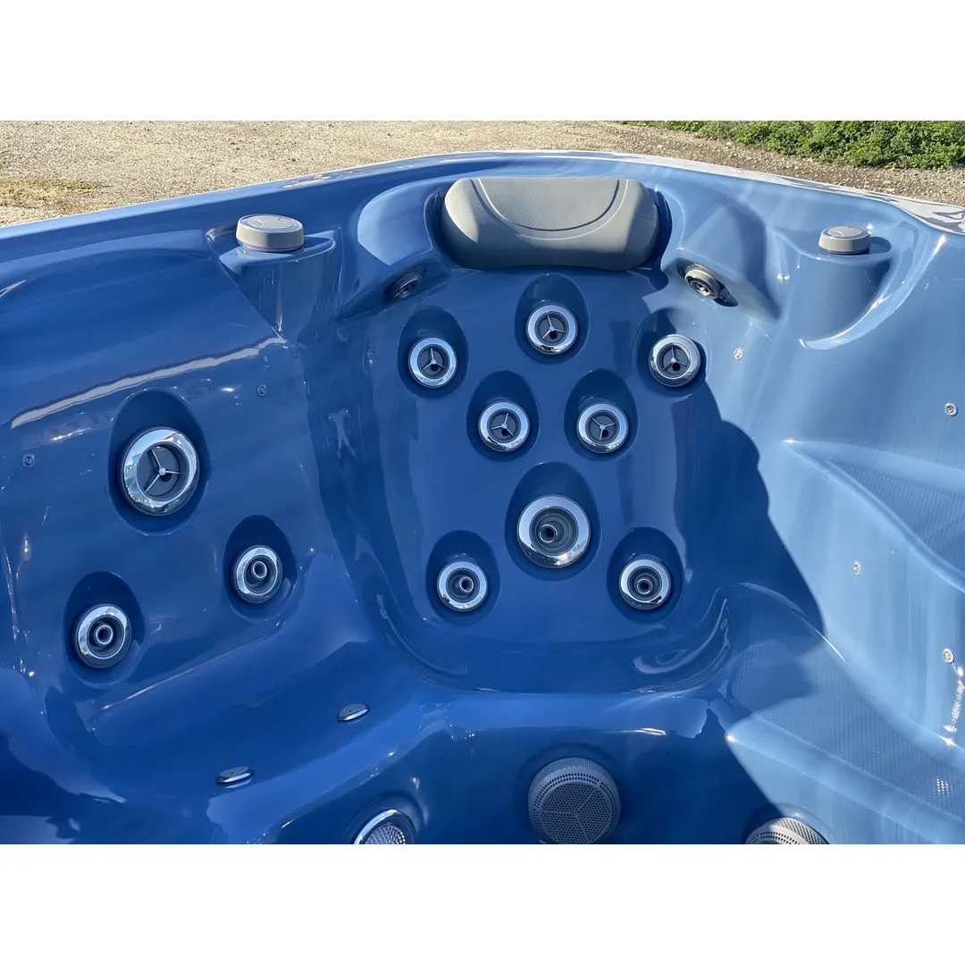Jacuzzi exterior 640 Gecko, Blue Ocean, 5 persoane, acril antibacterian [12]
