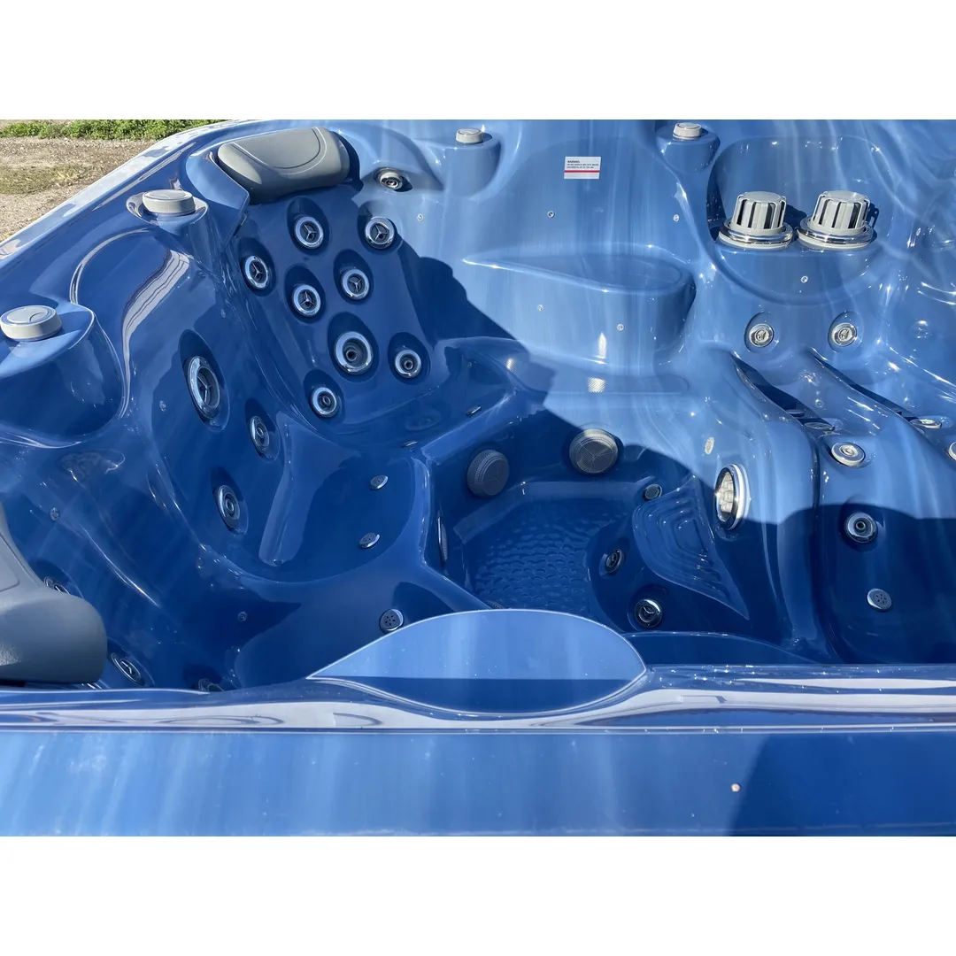 Jacuzzi exterior 640 Gecko, Blue Ocean, 5 persoane, acril antibacterian [9]