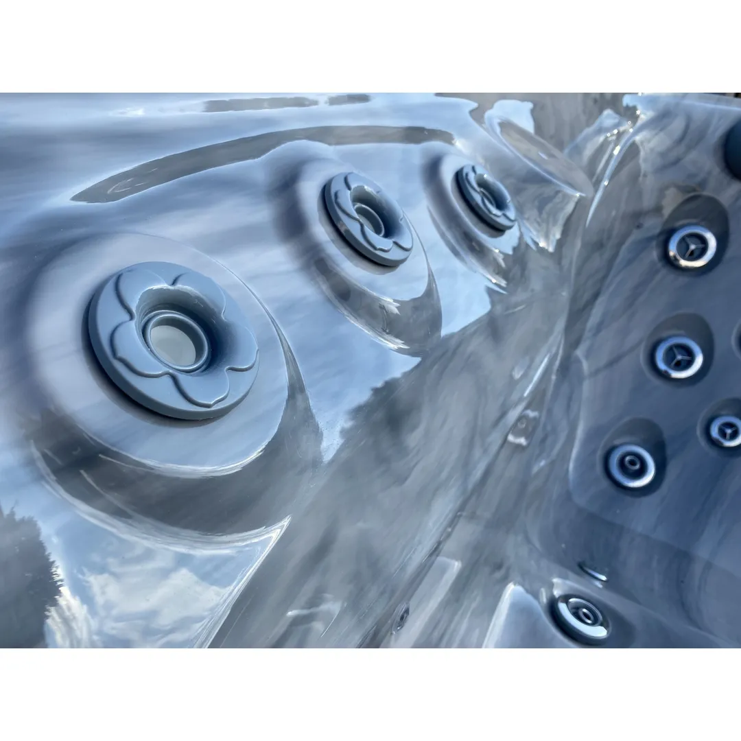 Jacuzzi exterior 640 Gecko, Storm Grey, 5 persoane, acril antibacterian [10]