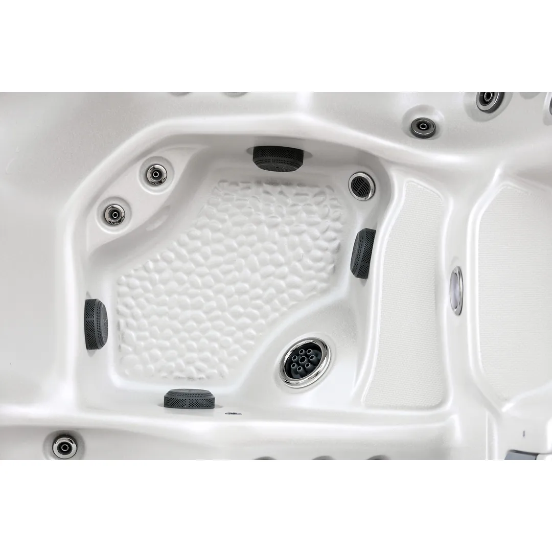 Jacuzzi exterior 644 Gecko, Alb Perlat, 4 persoane, acril antibacterian [9]