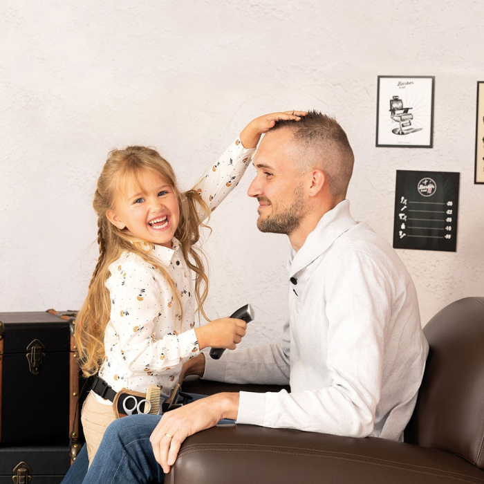 Smoby Barber and Cut fekete fodrászöv kiegészítőkkel [7]