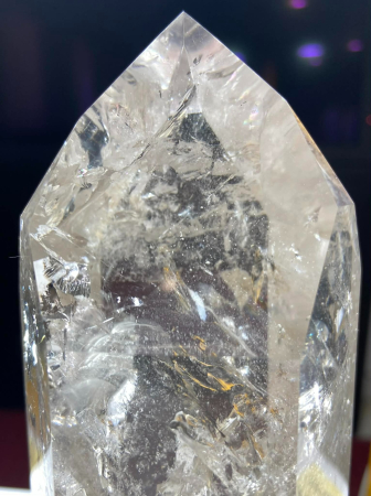 Cuarț. Cristal independent. Bază 8x6 cm, Înălțime 22 cm [1]