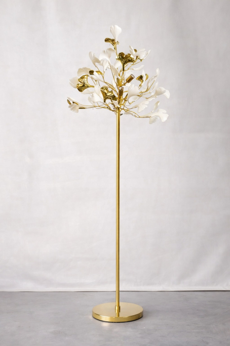 Lampadar 9080 metal auriu – design floral cu frunze decorative albe, 170 cm [2]