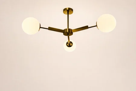 Lustră suspendată 2555/3 – 3 becuri E27, globuri sticlă albă mată, metal crom/auriu, Ø80cm [2]