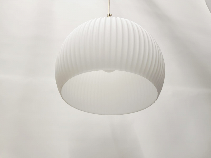 Pendul 8098/1 cu abajur din sticlă albă striată Ø30 cm și detalii aurii [5]