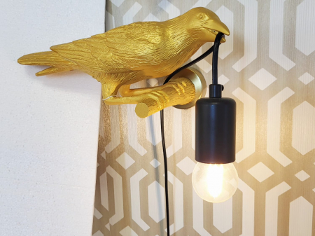 APLICE SI PLAFONIERE - Aplică decorativă perete 2516/1W – pasăre aurie cu bec E27, 20 cm, comutator pe fir