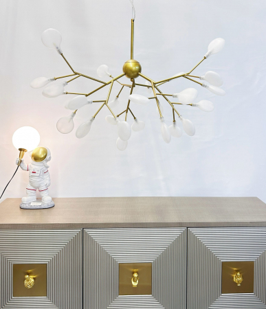 LUSTRE - Lustra 5001/27 GD – 27 becuri G4, auriu cu globuri albe