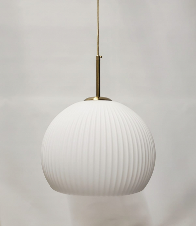 Pendul 8098/1 cu abajur din sticlă albă striată Ø30 cm și detalii aurii [2]