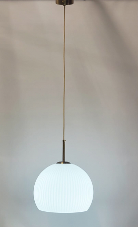 Pendul 8098/1 cu abajur din sticlă albă striată Ø30 cm și detalii aurii [1]