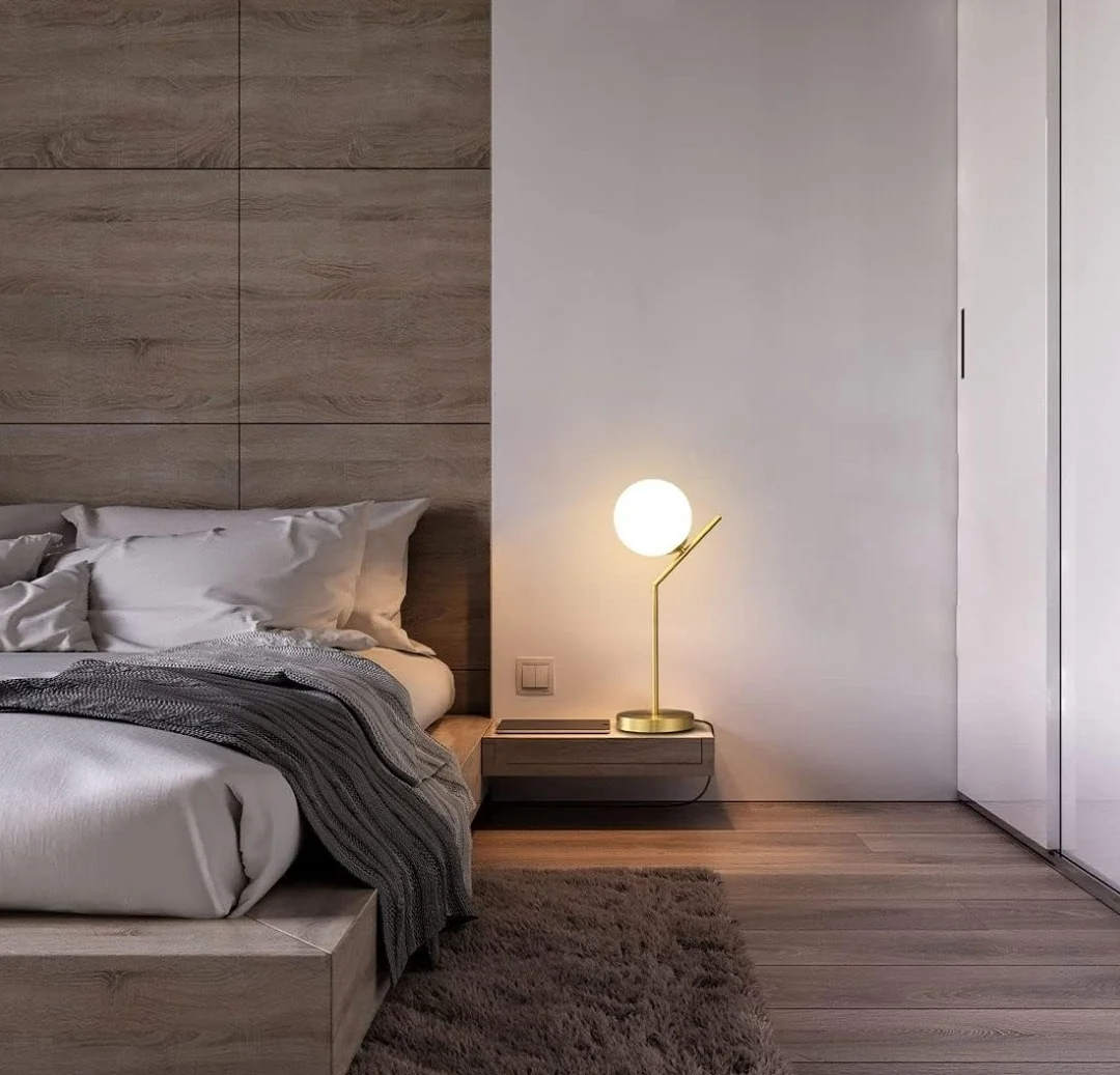 VEIOZE SI LAMPADARE - Veioză 2406 T cu glob alb din sticlă mată – corp de iluminat ,E27