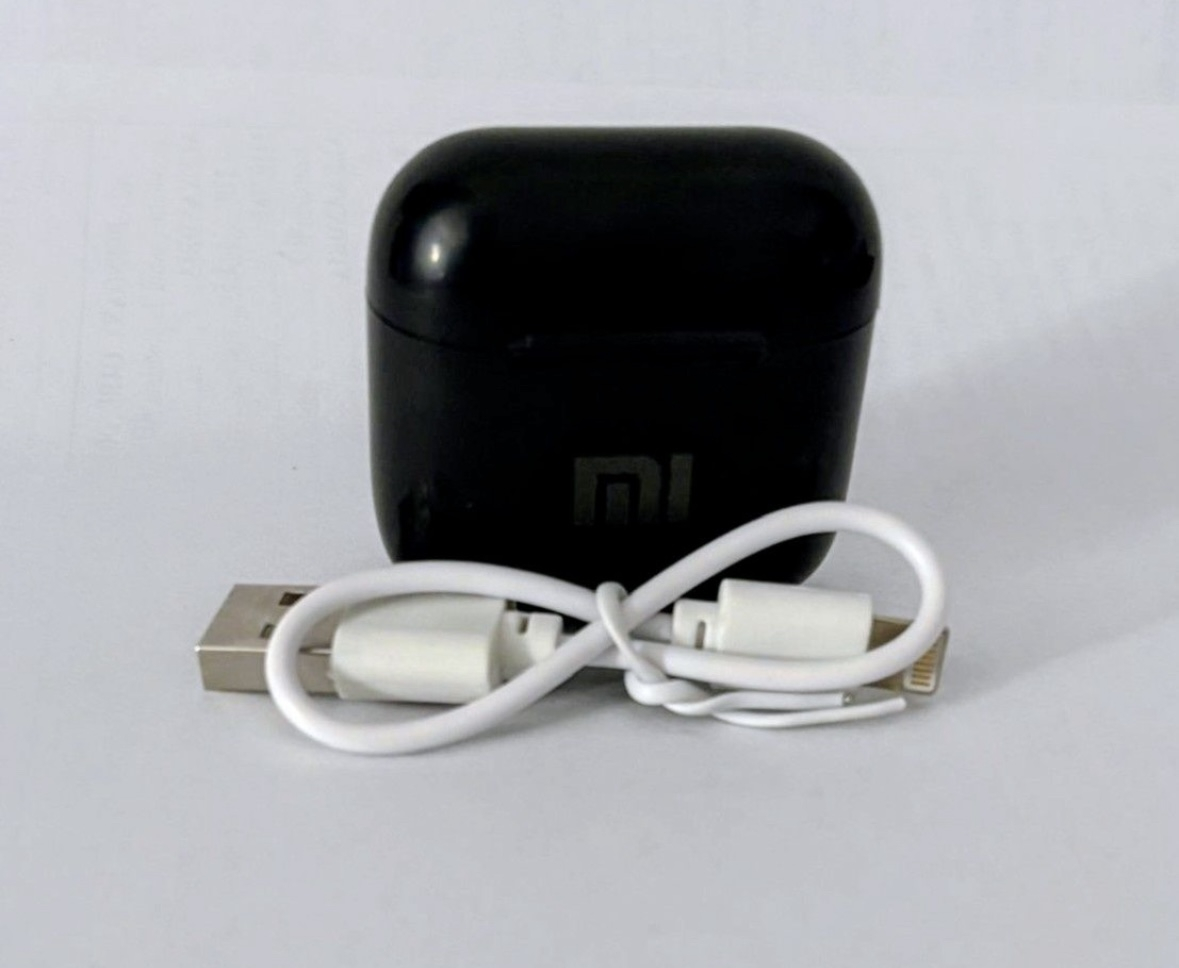 Xiaomi Bluetooth Wireless Headset Sleek Design Superior Sound Quality Long Battery Life Comfortable Fit for All-Day Listening [3]