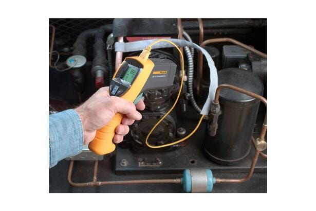 Termometru FLUKE 561, 177x163.5x52mm baterie LR6 AA 1,5V x2, Termometru cu infraroșu [2]