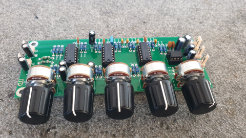 Audio - Egalizator cu 5 benzi cu amplificatoare operationale