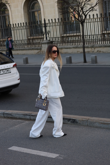 Costum Augusta [4]