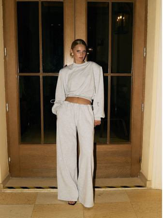 THE Tracksuit [3]