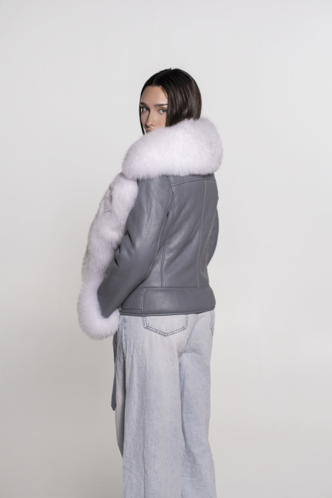 Cojoc din miel toscan accesorizat cu blană de vulpe [3]