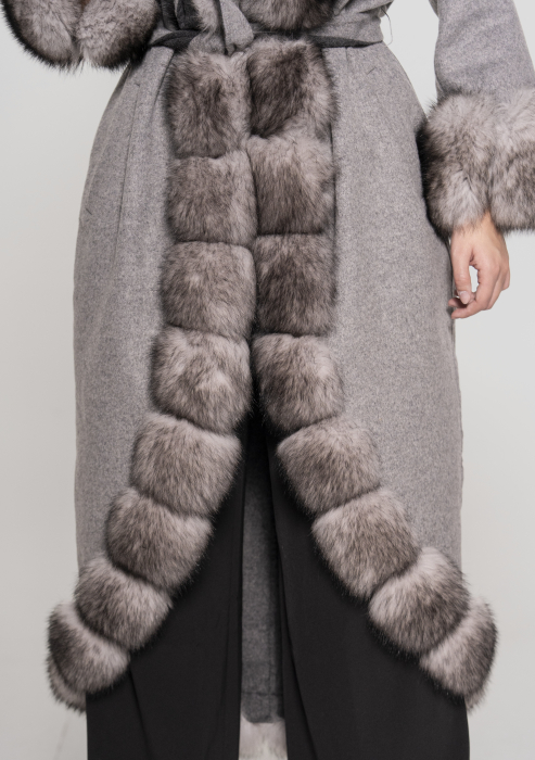 Palton din lână Alpaca accesorizat cu garnitură din vulpe [4]