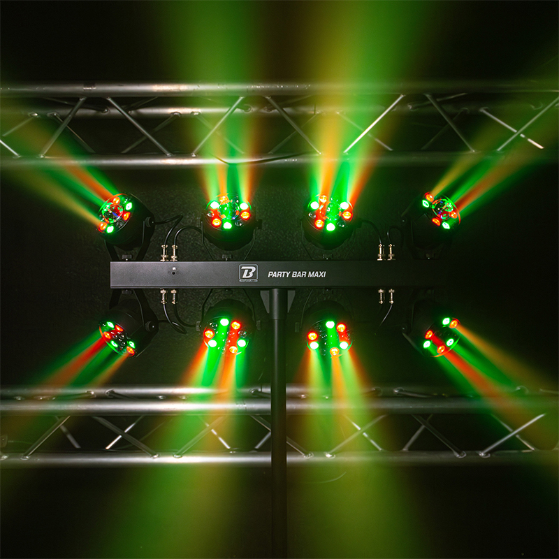 SET 8 PAR-URI 12X1W RGBW + TREPIED SI HUSE TRANSPORT [12]