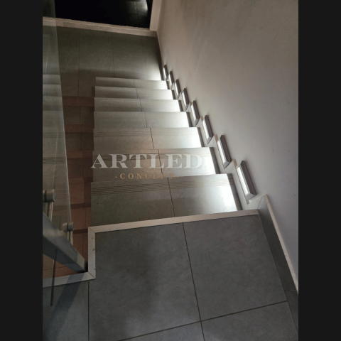 CORP ILUMINAT LED PENTRU SCARI 3W 4000K ALB NEUTRU - ALB [1]