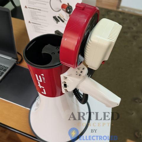 MEGAFON 35W USB INREGISTRARE + ACUMULATOR + SIRENA [1]