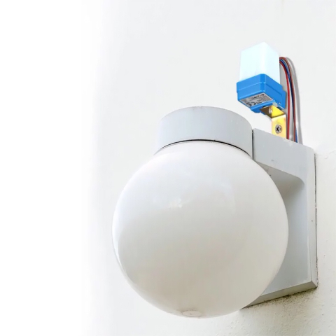 SENZOR DE LUMINA FOTOCELULA [6]