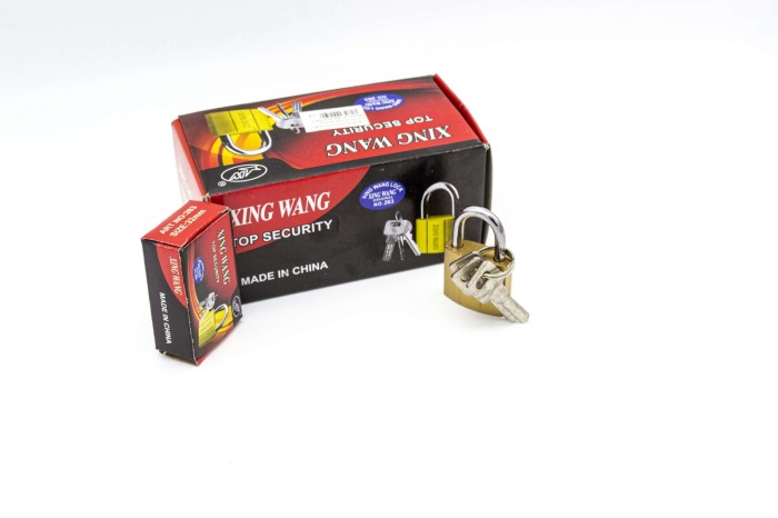 Lacat auriu engross 32mm [4]