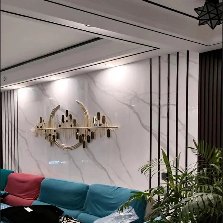 banda decorativa autoadeziva efect oglinda negru enzoria [4]