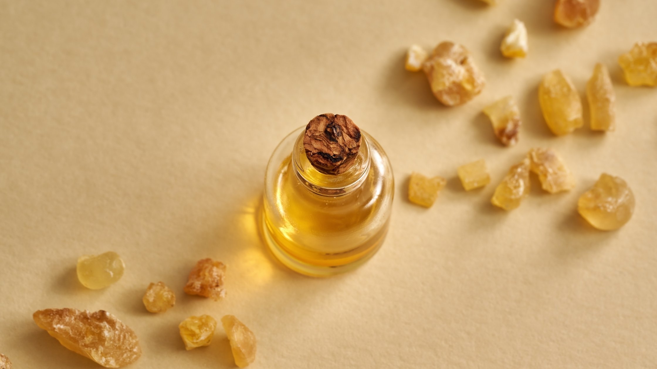 Uleiul esențial de Copaiba – excelent antiinflamator şi analgezic, suport pentru echilibrul emoțional