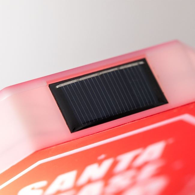 Felinar Solar Stick de Craciun cu Panou Rosu Alb "Santa Please stop here" 46cm [4]