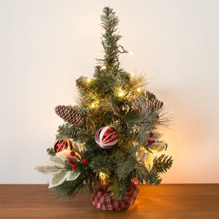 Decoratiune de Craciun Brad cu Baza in Carouri & 20 de becuri LED - 50cm [2]