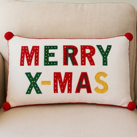 Perna Decorativa de Craciun Alba cu Mesaj Brodat "Merry X-Mas" 43x27cm [1]