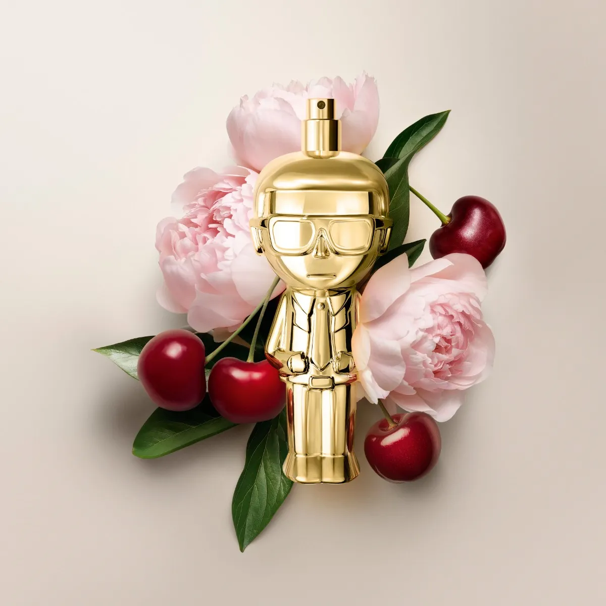 Karl Lagerfeld Ikonik Absolu - Set Cadou (Parfum 60 ml + Parfum 7,5 ml), Femei - imagine principală [3]