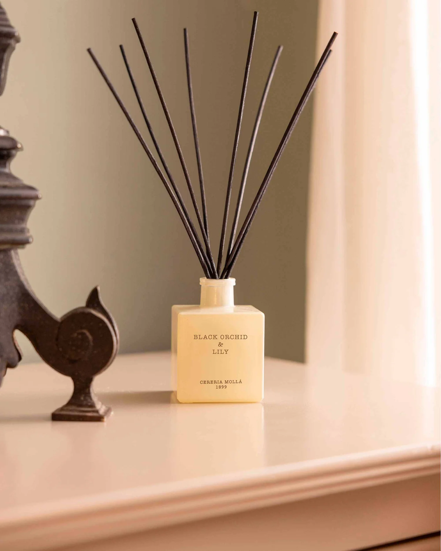 Cereria Mollá Black Orchid & Lily - Difuzor cu bețișoare, 100 ml - imagine produs [4]