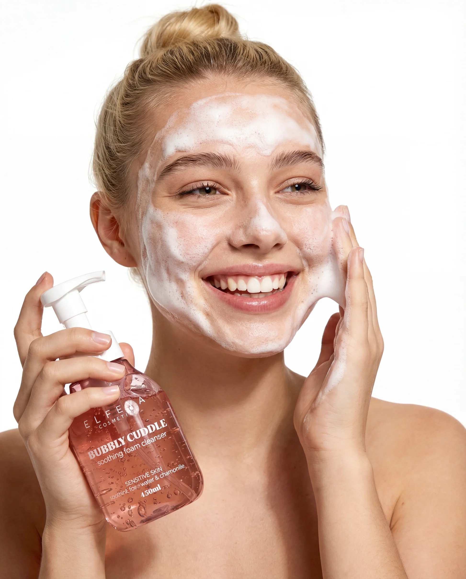 Elfeya Cosmetics Bubbly Cuddle Mousse Cleanser cu prebiotice și mușețel - spumă de curățare, 450 ml - imagine principală [1]